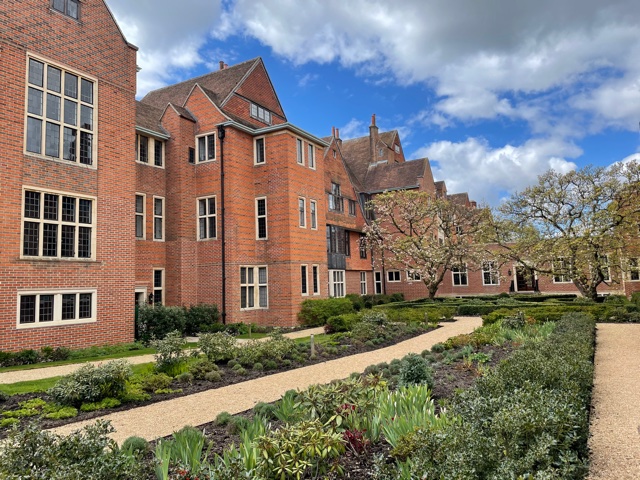 Well-established gardens are back in horticultural fashion